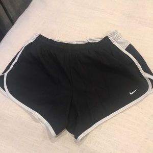 Nike Black Athletic Shorts, w/ shorts liner, large